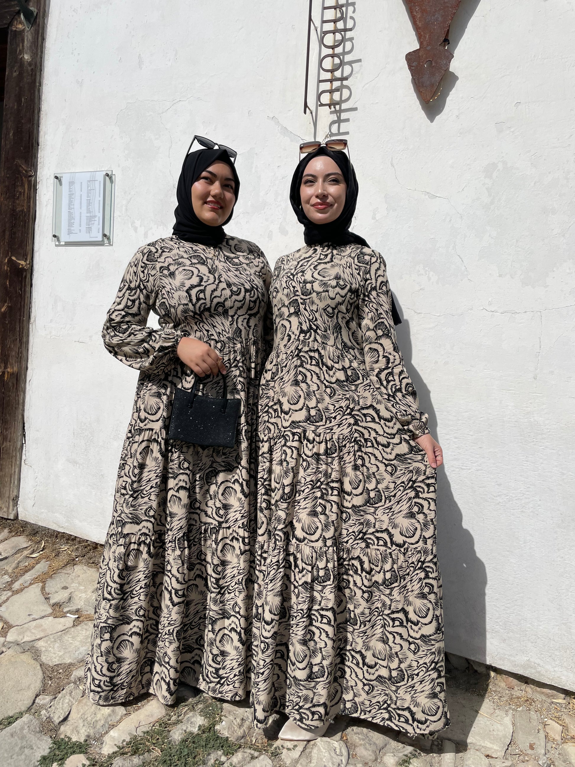 MANOLYA ELBİSE