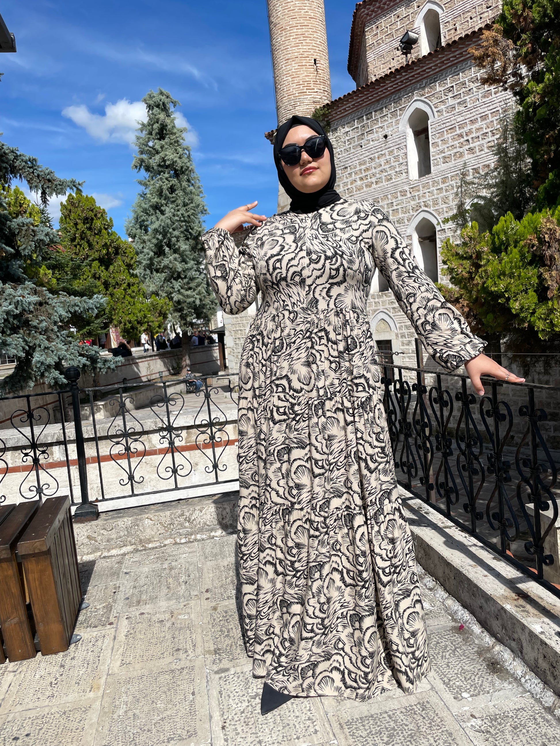 MANOLYA ELBİSE