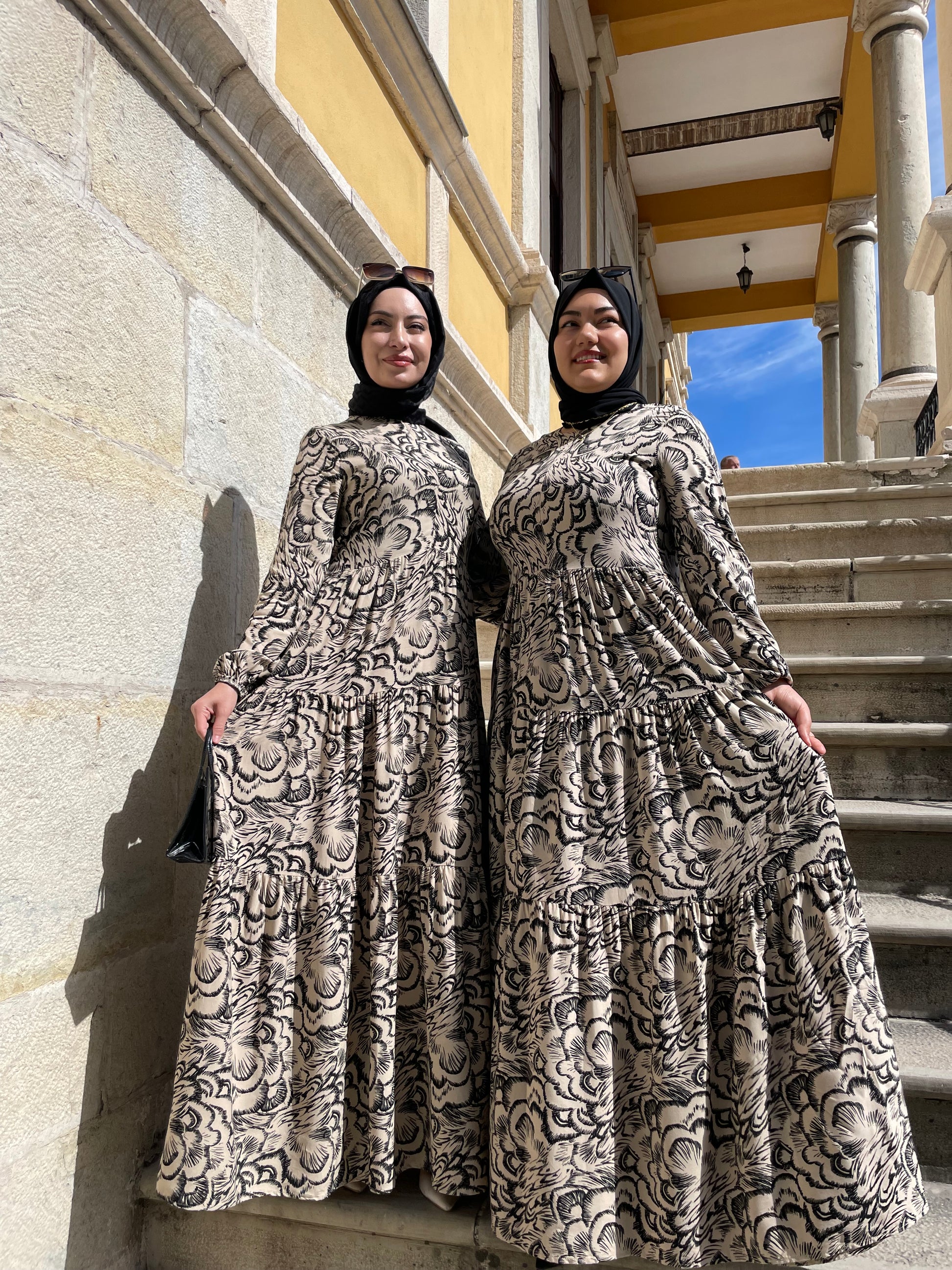 MANOLYA ELBİSE