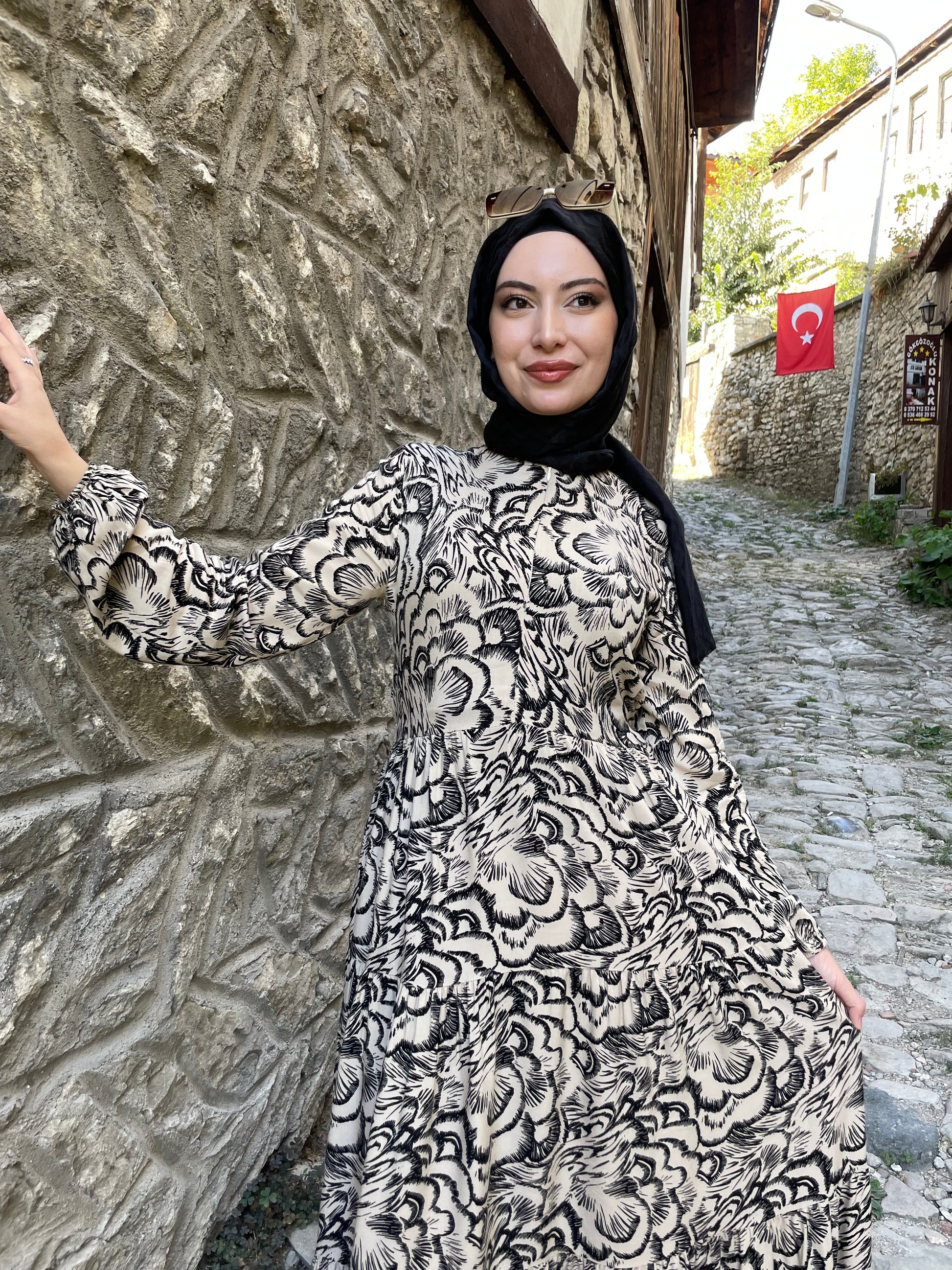 MANOLYA ELBİSE