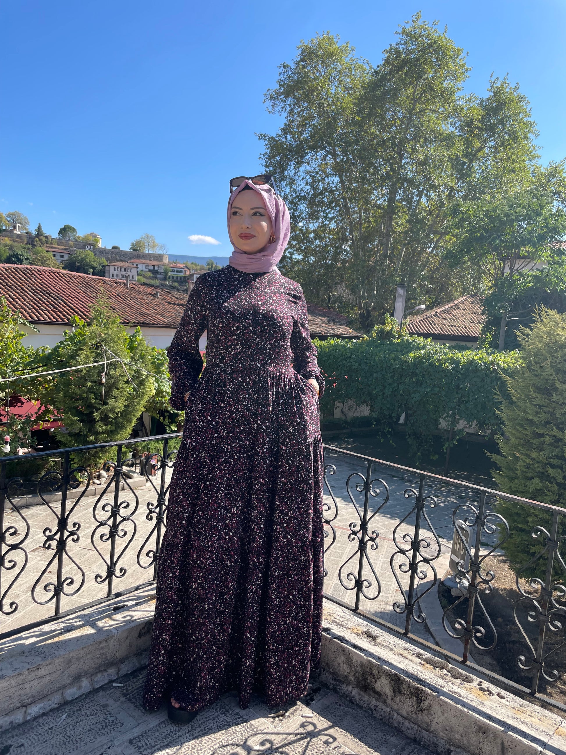 YILDIZ ELBİSE