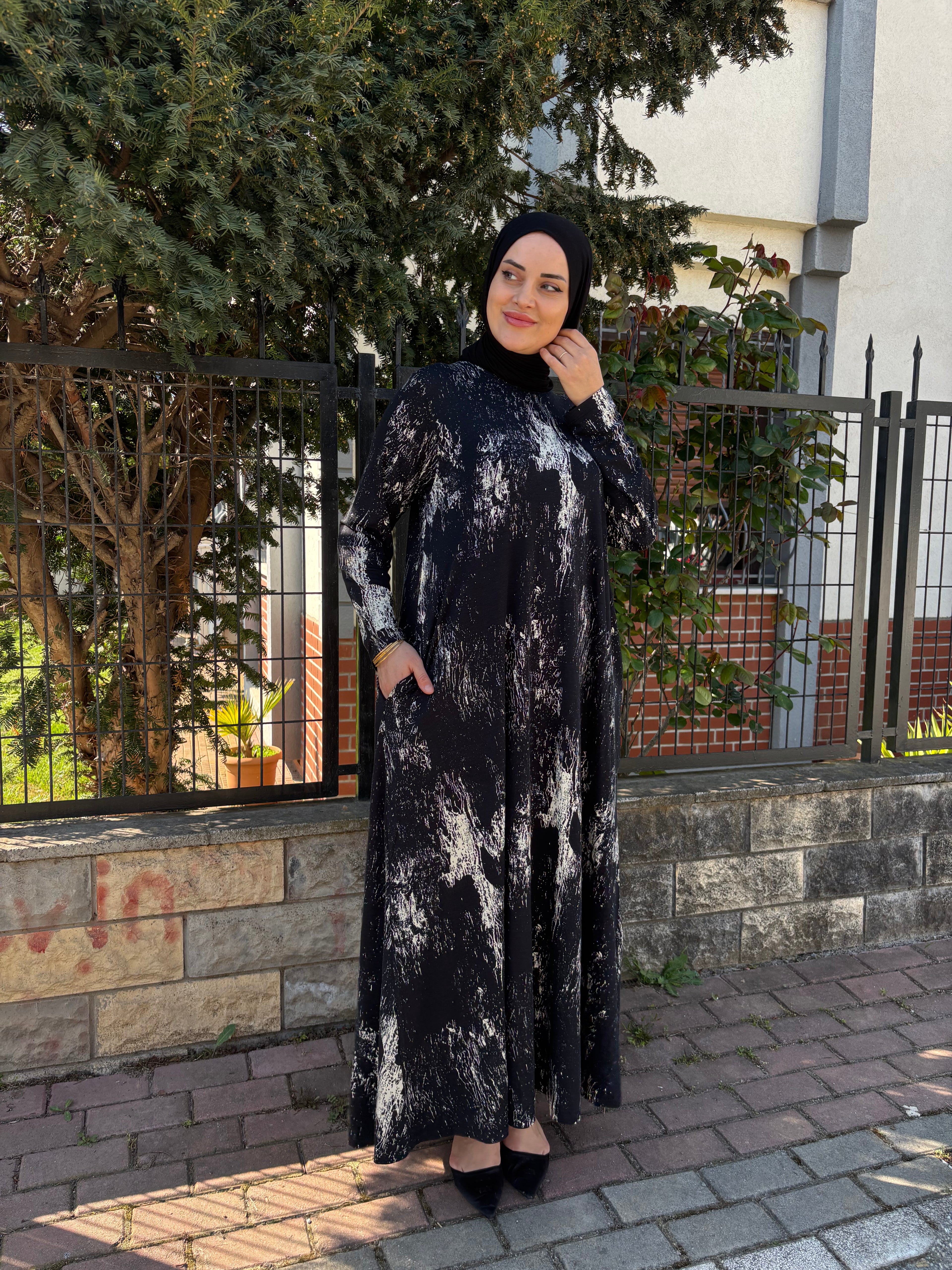CAM KIRIĞI ELBİSE