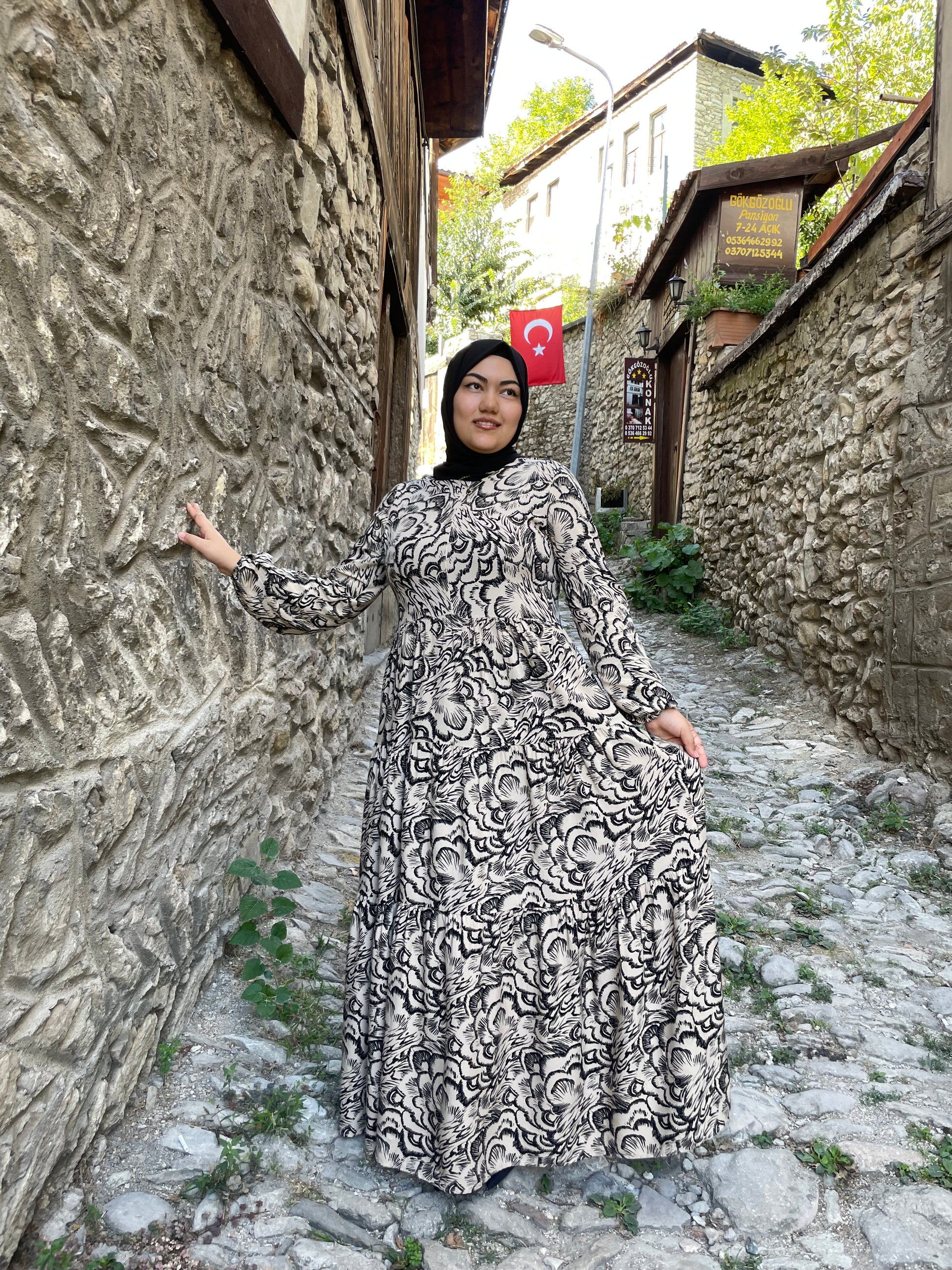 MANOLYA ELBİSE