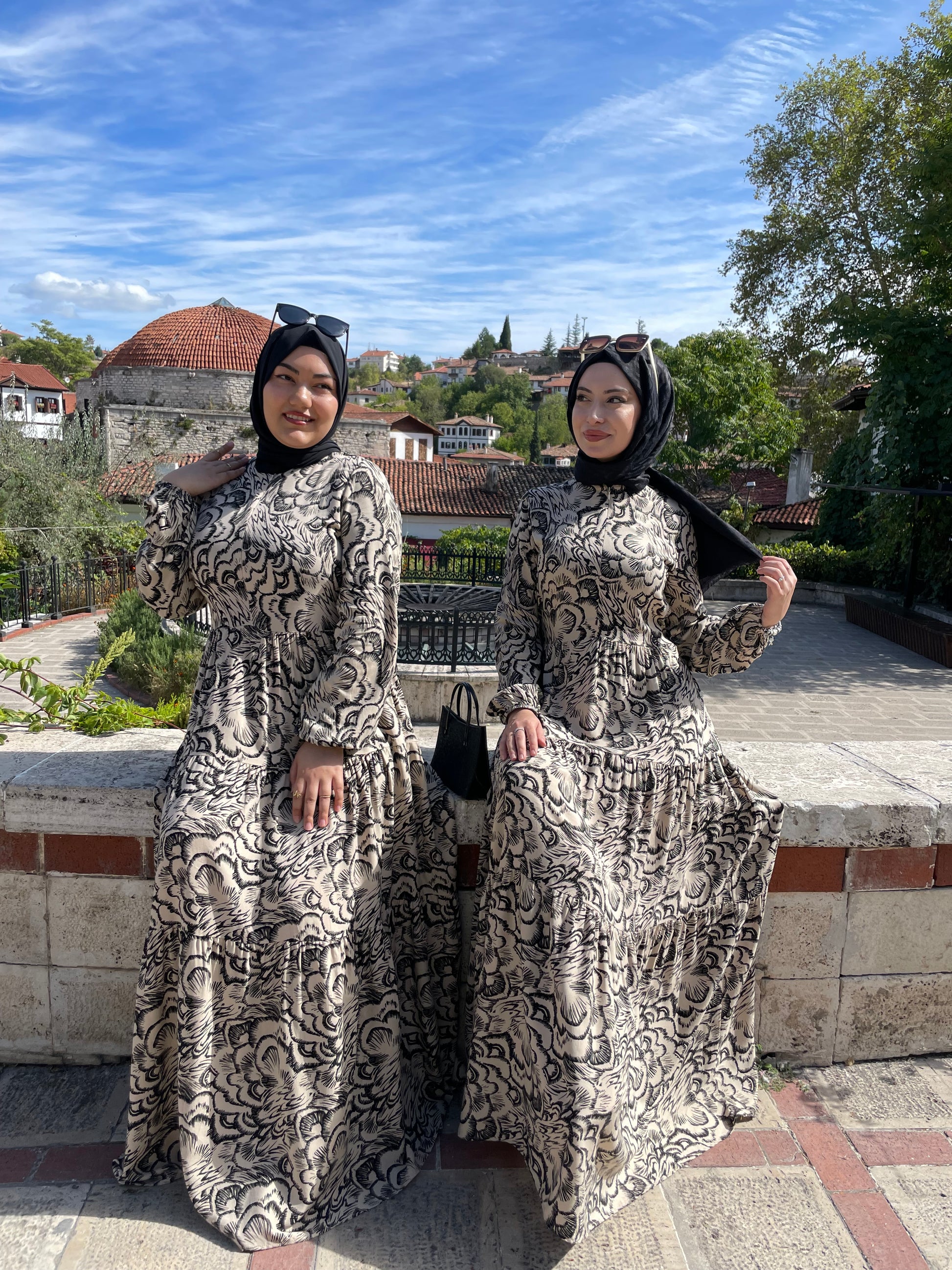 MANOLYA ELBİSE