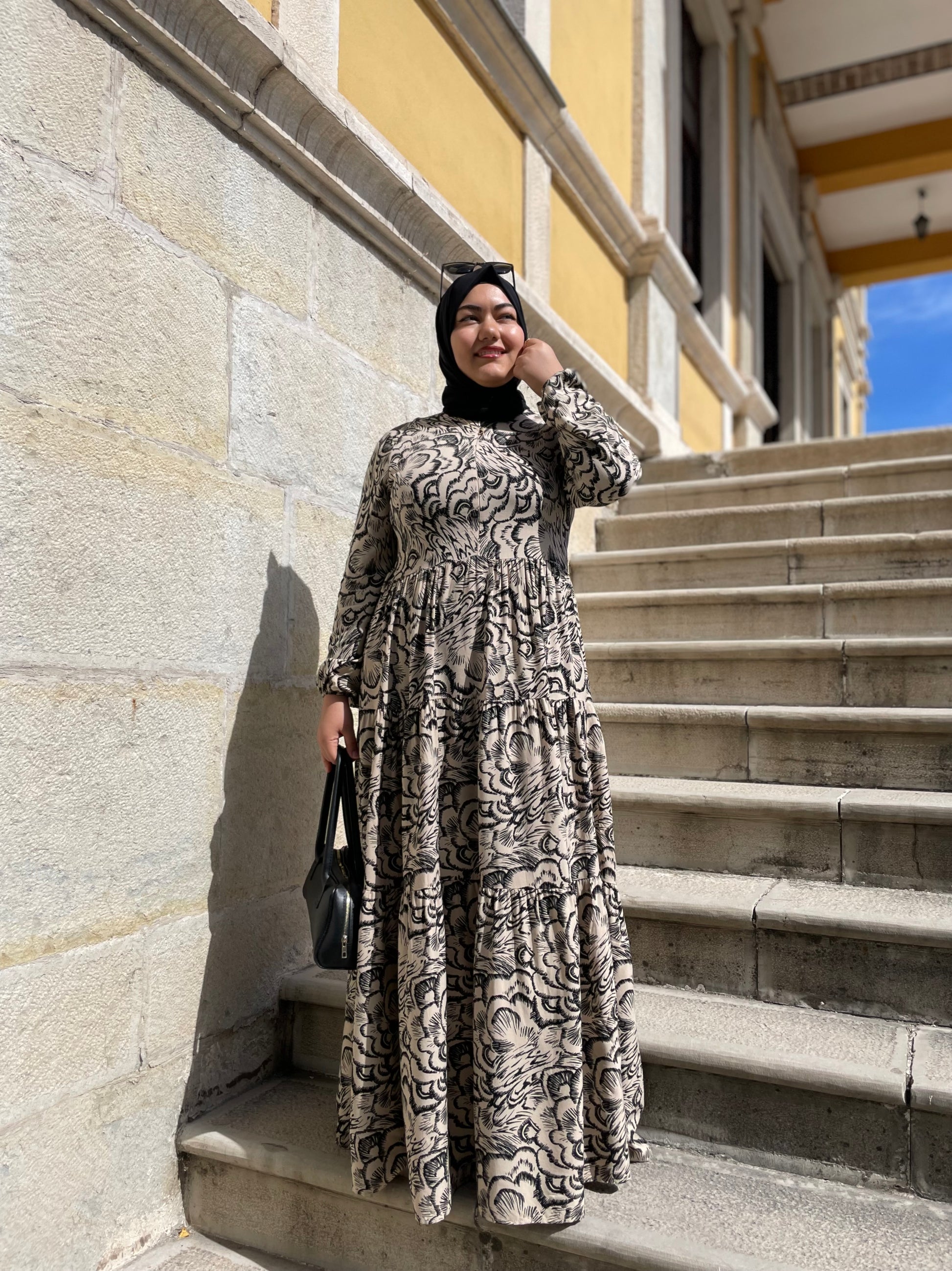 MANOLYA ELBİSE