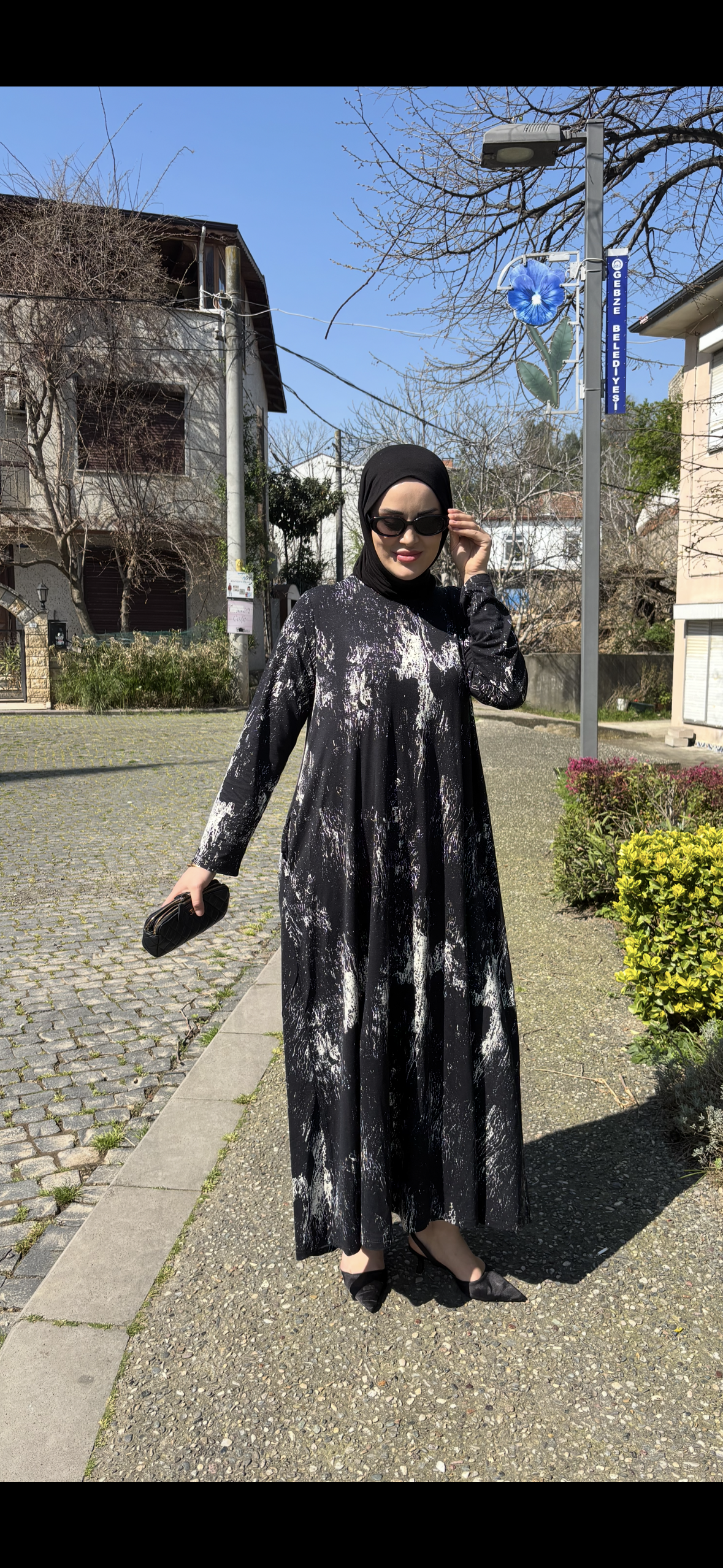 CAM KIRIĞI ELBİSE