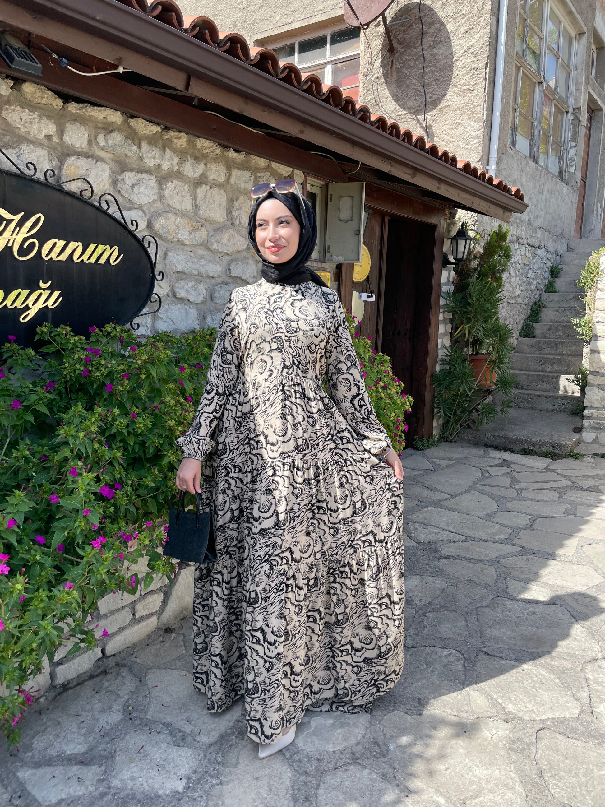 MANOLYA ELBİSE