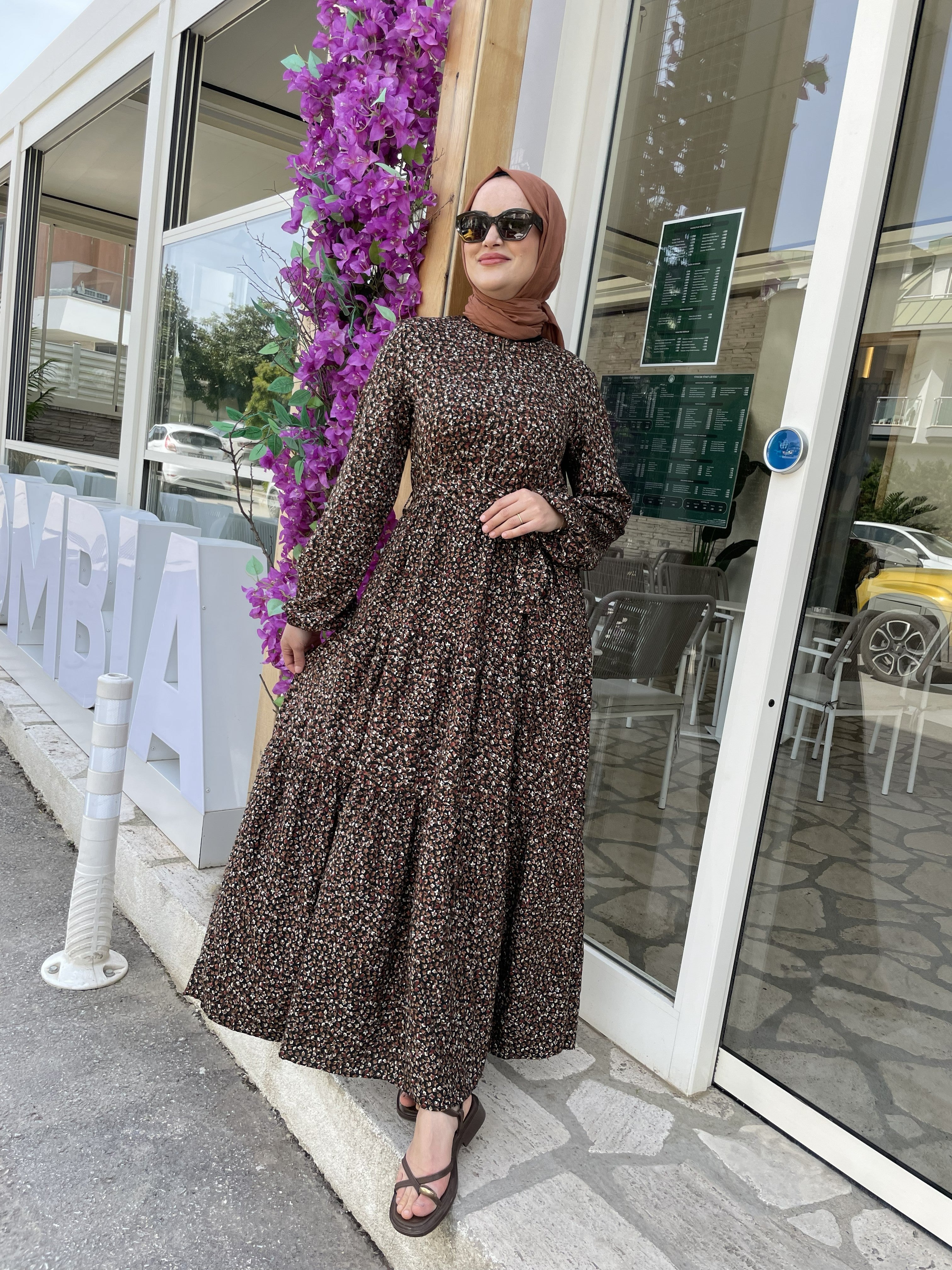 YAPRAK ELBİSE