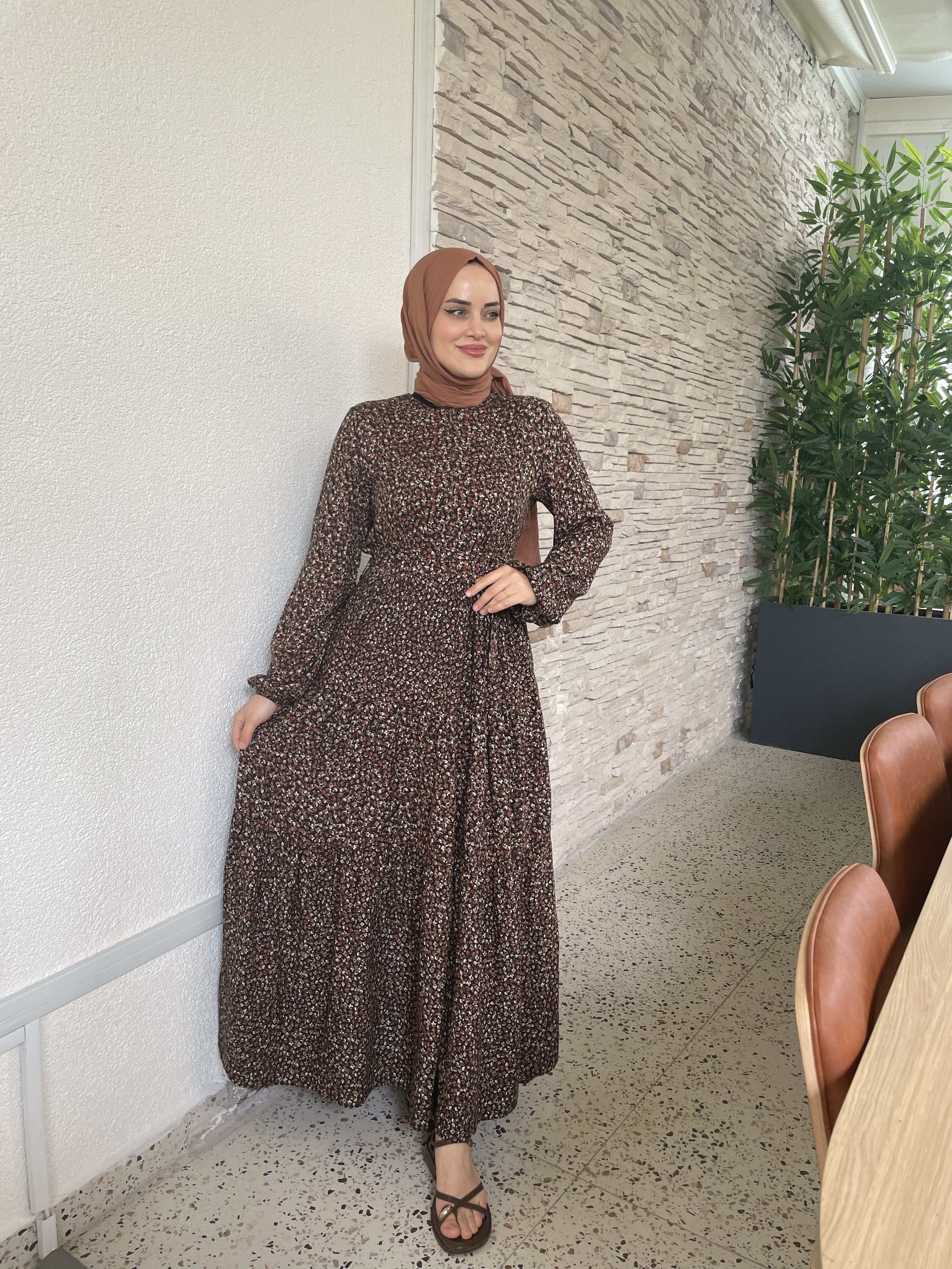 YAPRAK ELBİSE