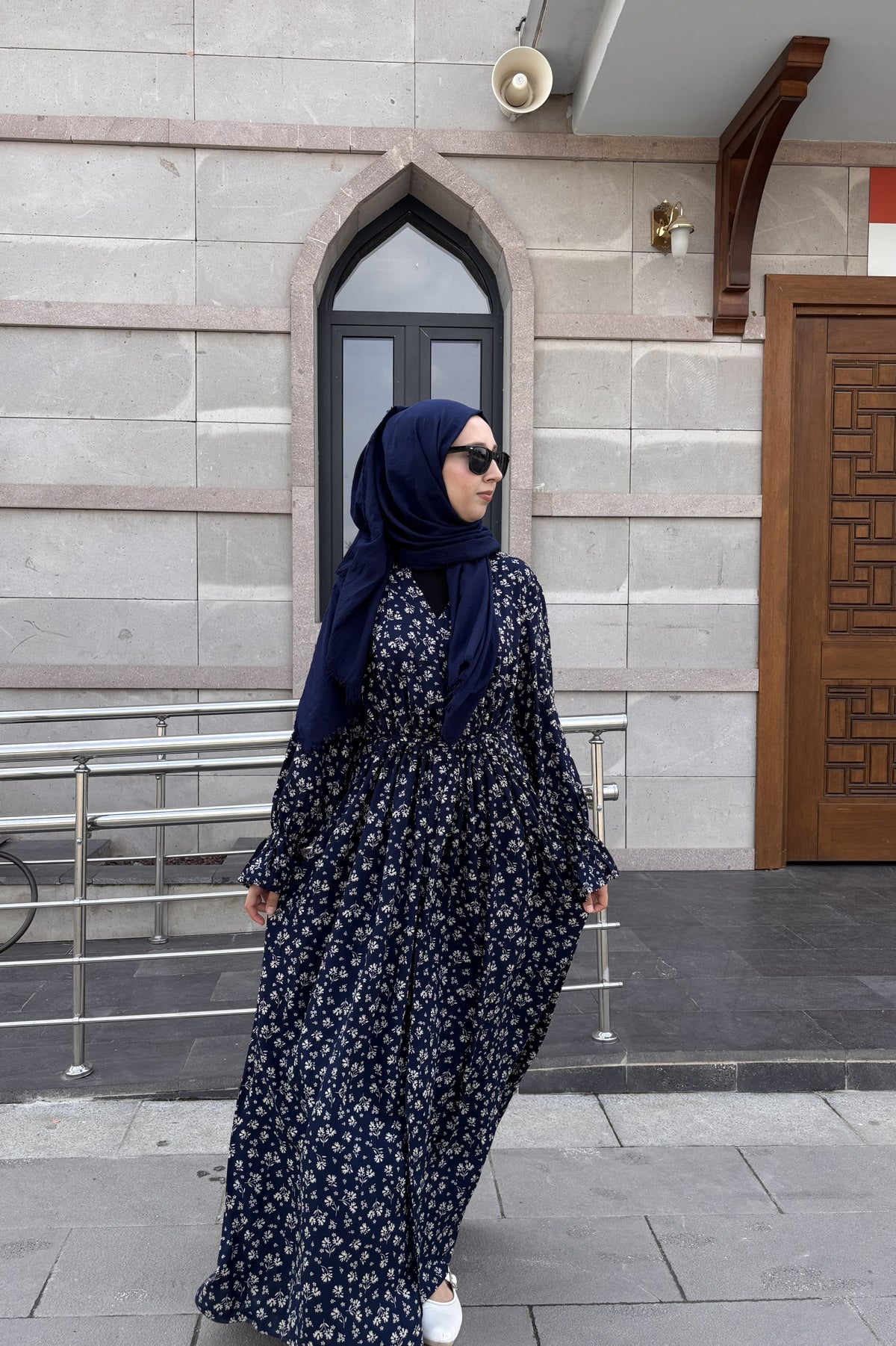 Namaz Elbisesi Çiçek Desenli