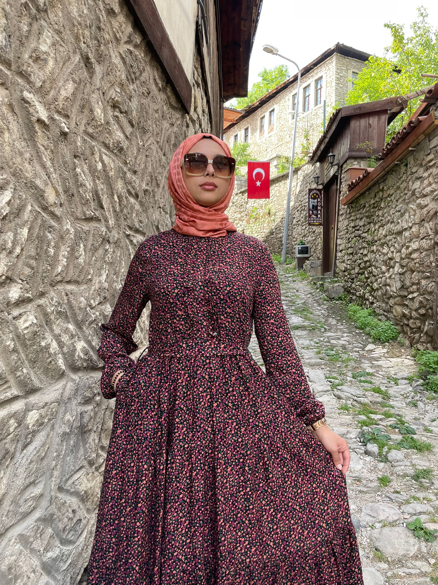 MÂZİ ELBİSE