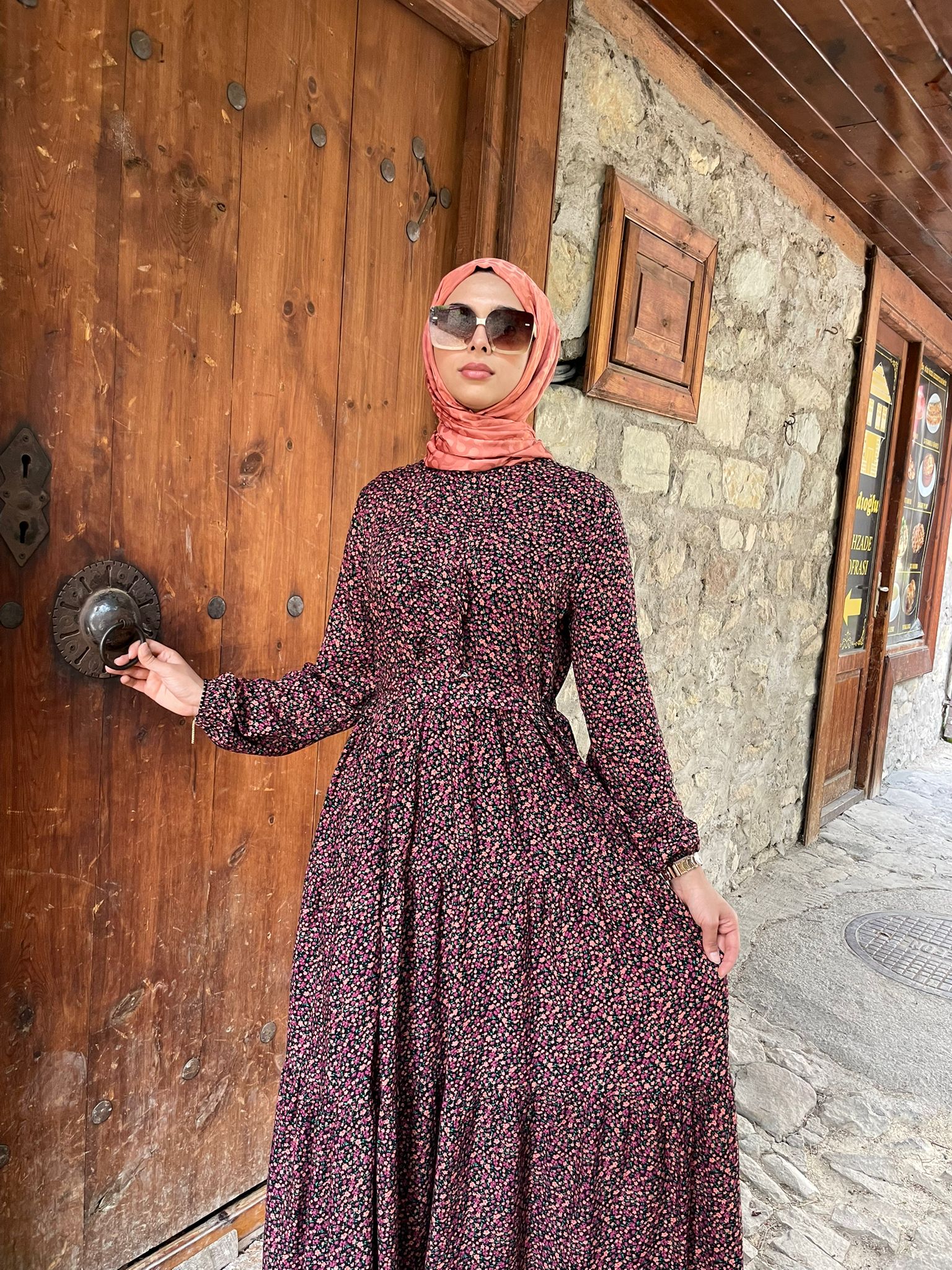 MÂZİ ELBİSE