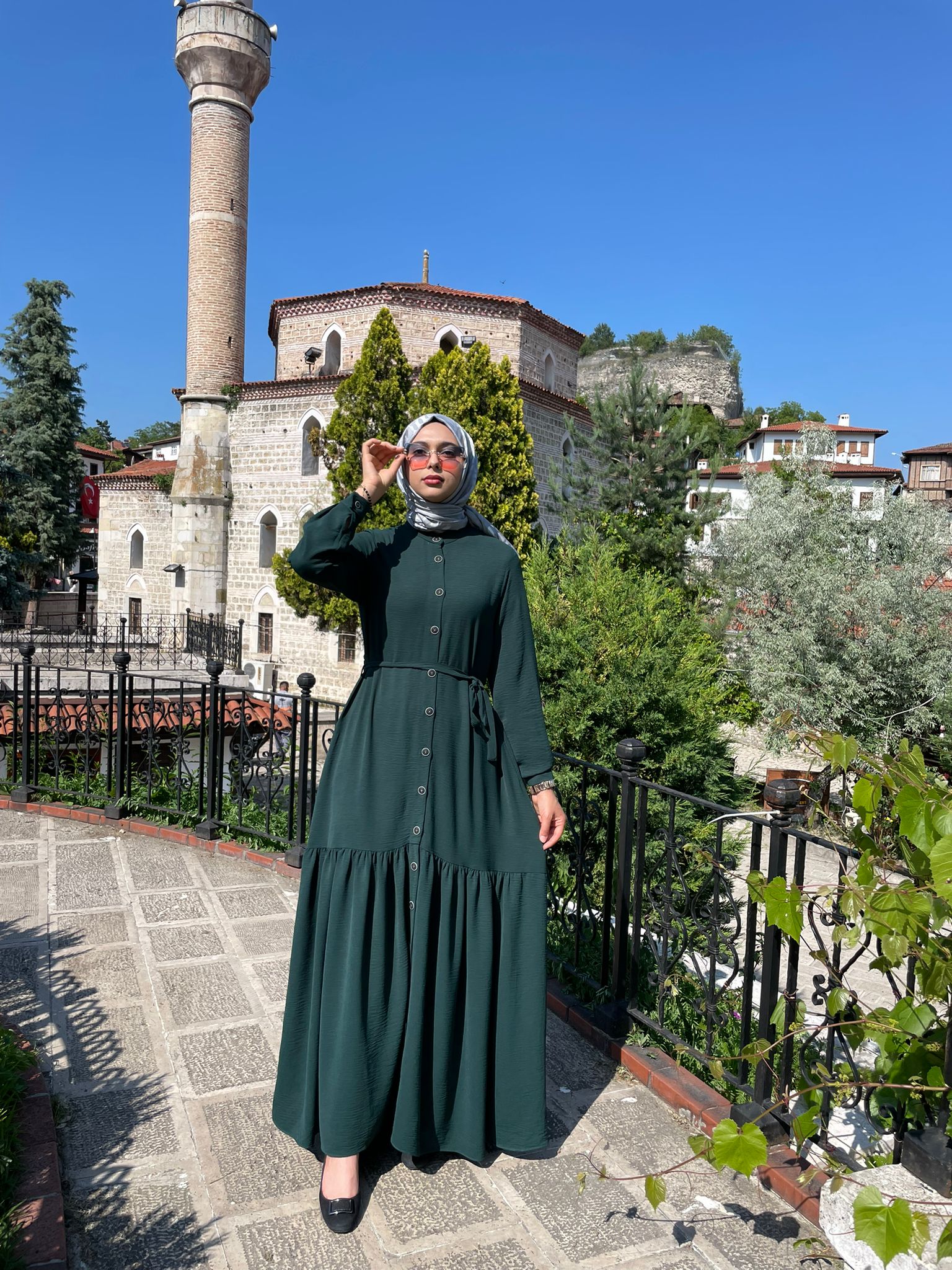 Nihan Elbise