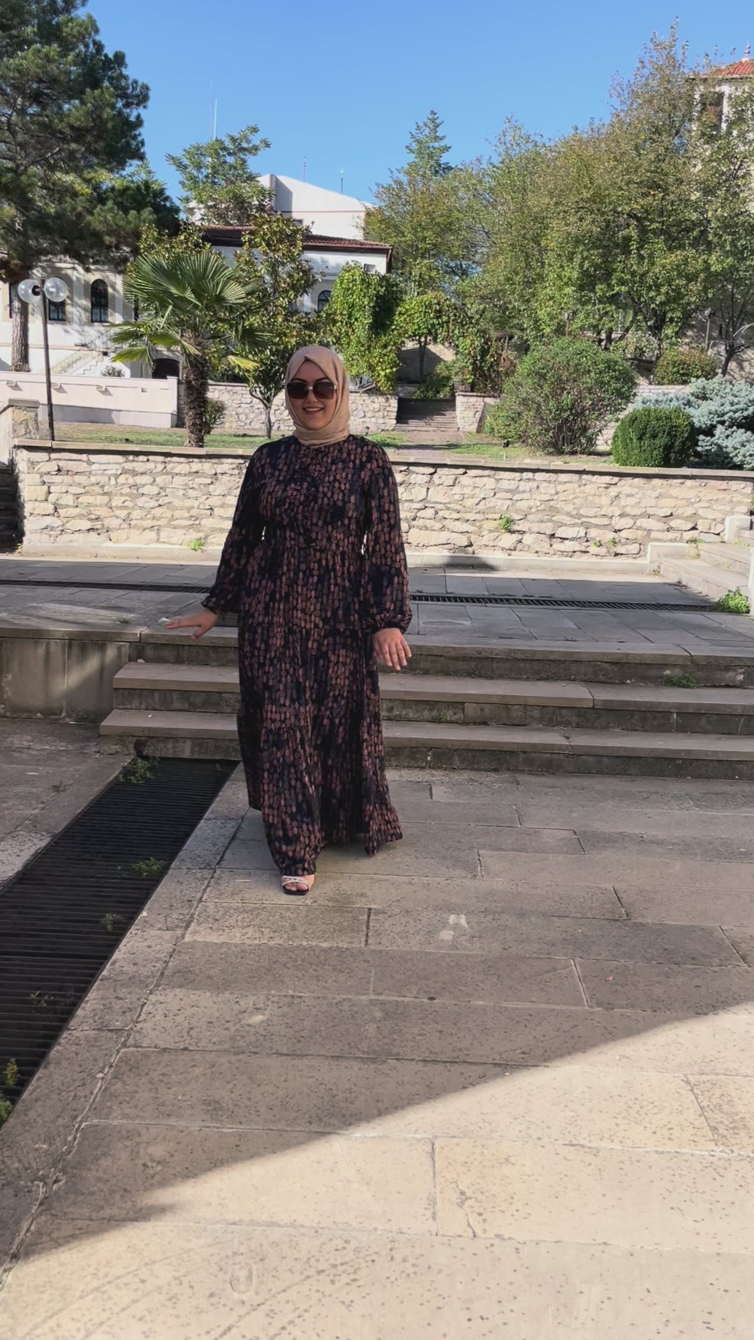 RÜZGAR GÜLÜ ELBİSE